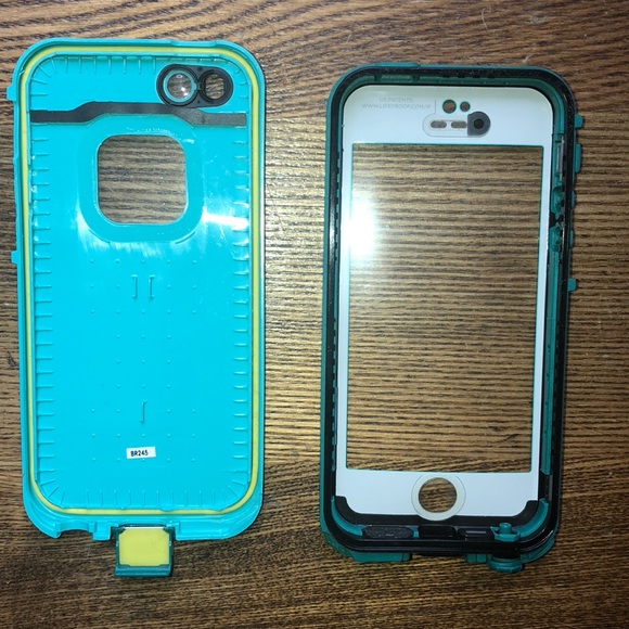 iPhone 5s LifeProof Case - Picture 3 of 4